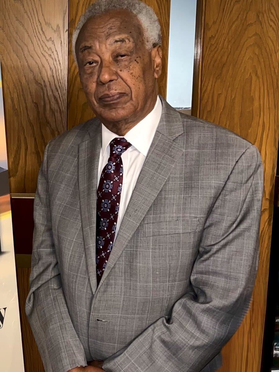 Portrait of Pastor Melkamu Negeri